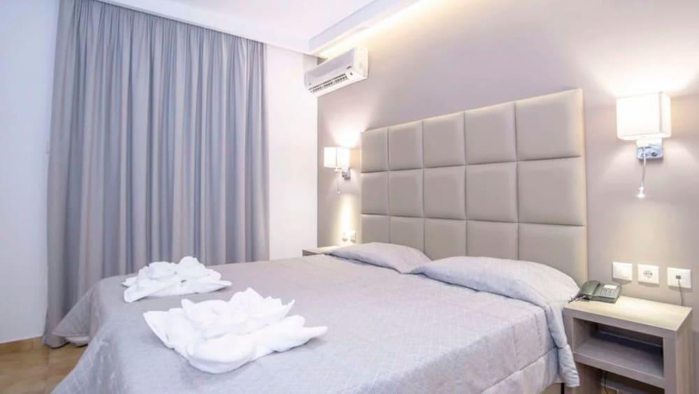 Mavrikos Hotel พลานอส ภายนอก รูปภาพ