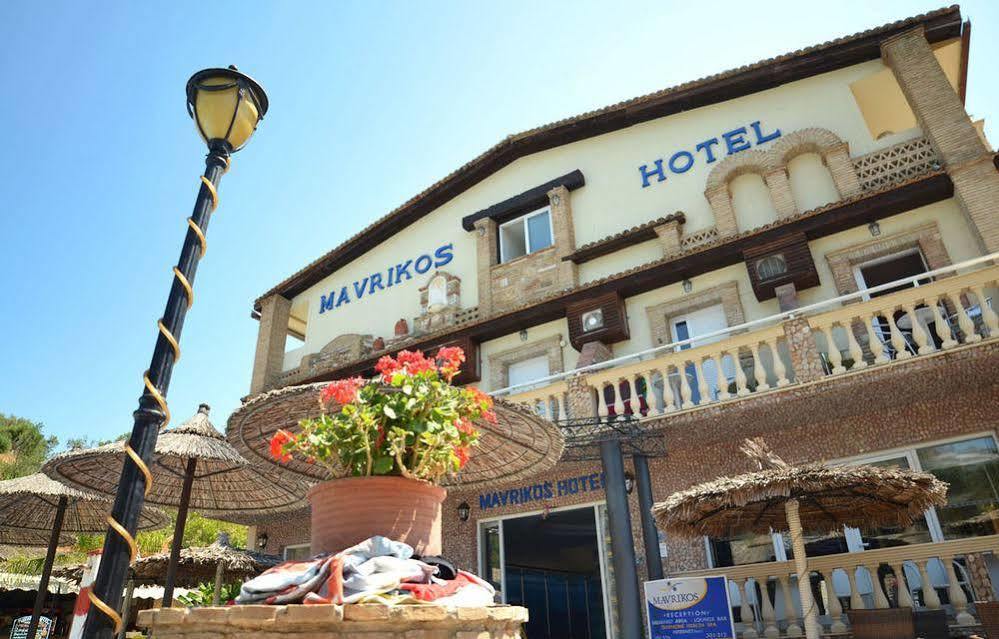 Mavrikos Hotel พลานอส ภายนอก รูปภาพ