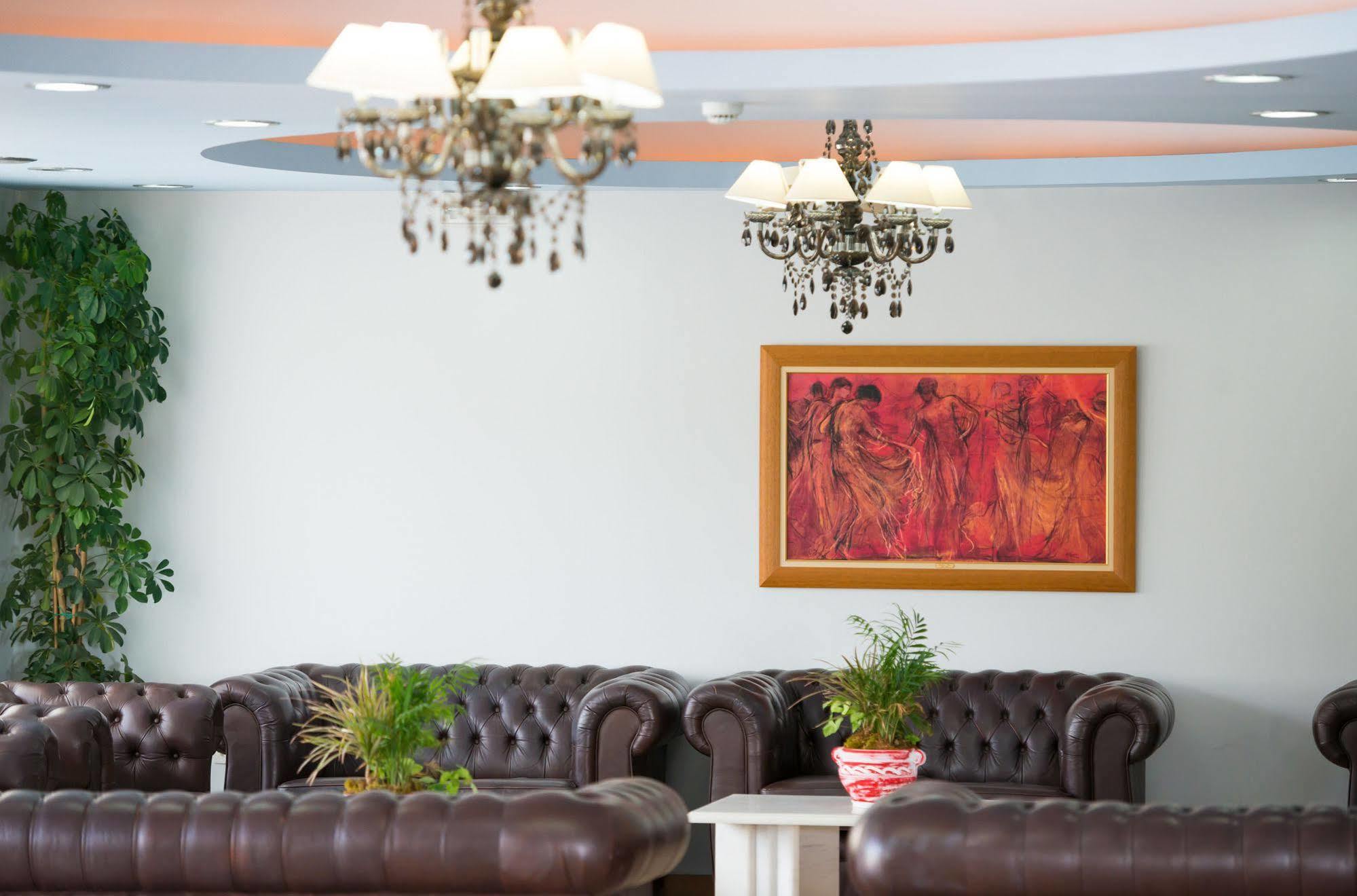 Mavrikos Hotel พลานอส ภายนอก รูปภาพ