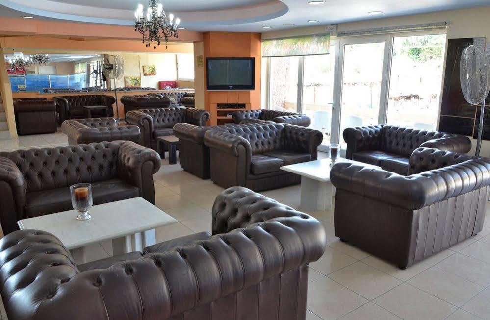 Mavrikos Hotel พลานอส ภายนอก รูปภาพ