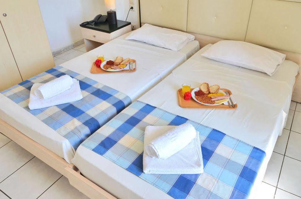 Mavrikos Hotel พลานอส ภายนอก รูปภาพ