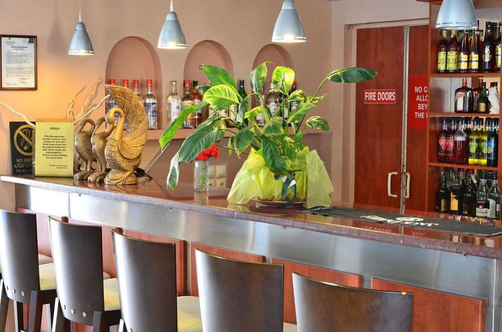 Mavrikos Hotel พลานอส ภายนอก รูปภาพ